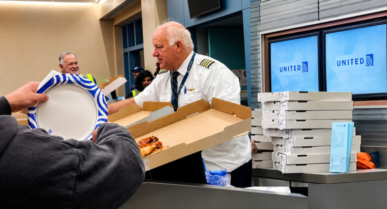 PILOT BUYS 30 PIZZAS TO FEED HIS PASSENGERS AFTER 7 HOUR DELAY FOLLOWING EMERGENCY LANDING FOR MEDICAL CARE. HANDED OUT EVERY SLICE BEFORE EATING HIMSELF