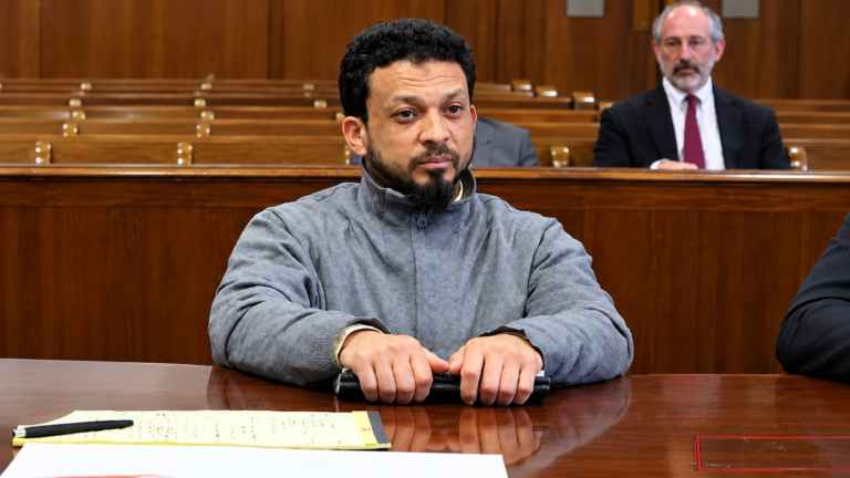 THIS MAN SPENT 5 MONTHS IN JAIL BECAUSE NOBODY TOLD HIM HIS BAIL WAS ONLY $2