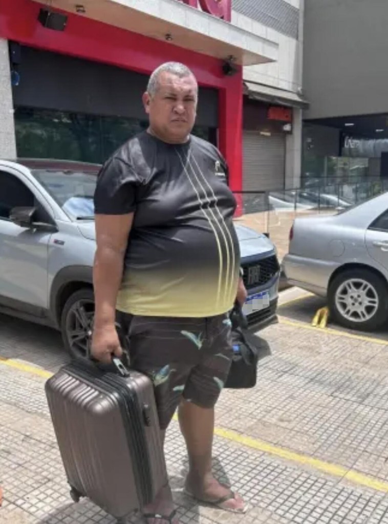 AI-Generated Woman: Brazilian Bricklayer's 1,200-Mile Trip